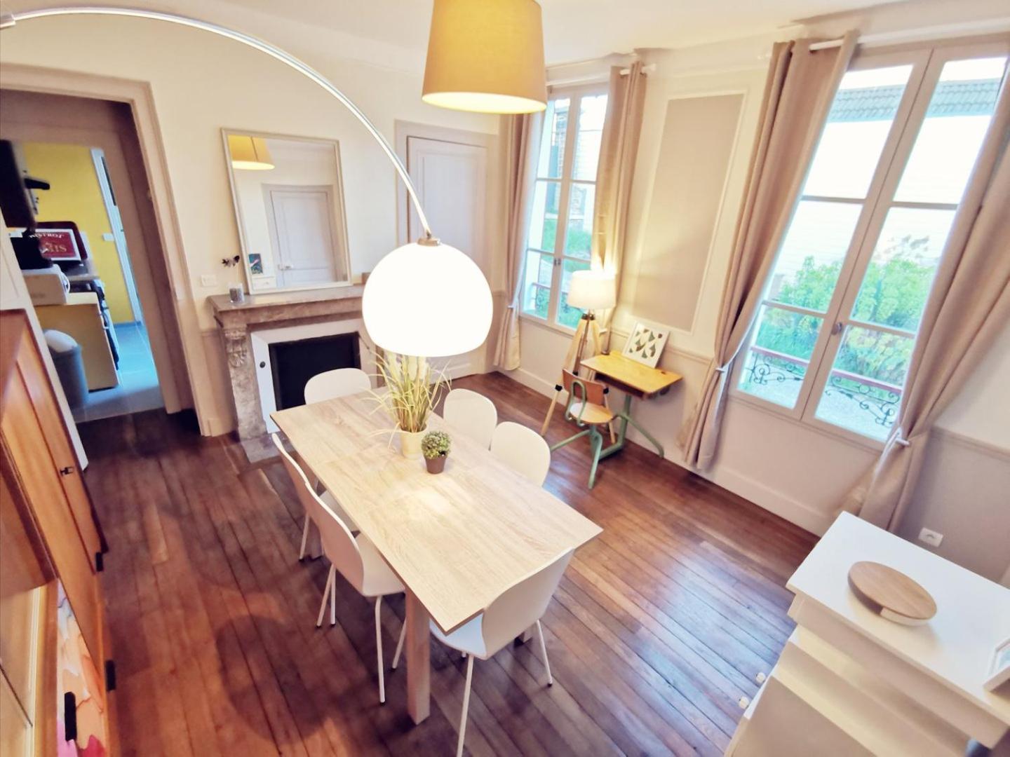 Maison Vanier - Duplex - Centre-Ville - Mon Groom 特鲁瓦 外观 照片